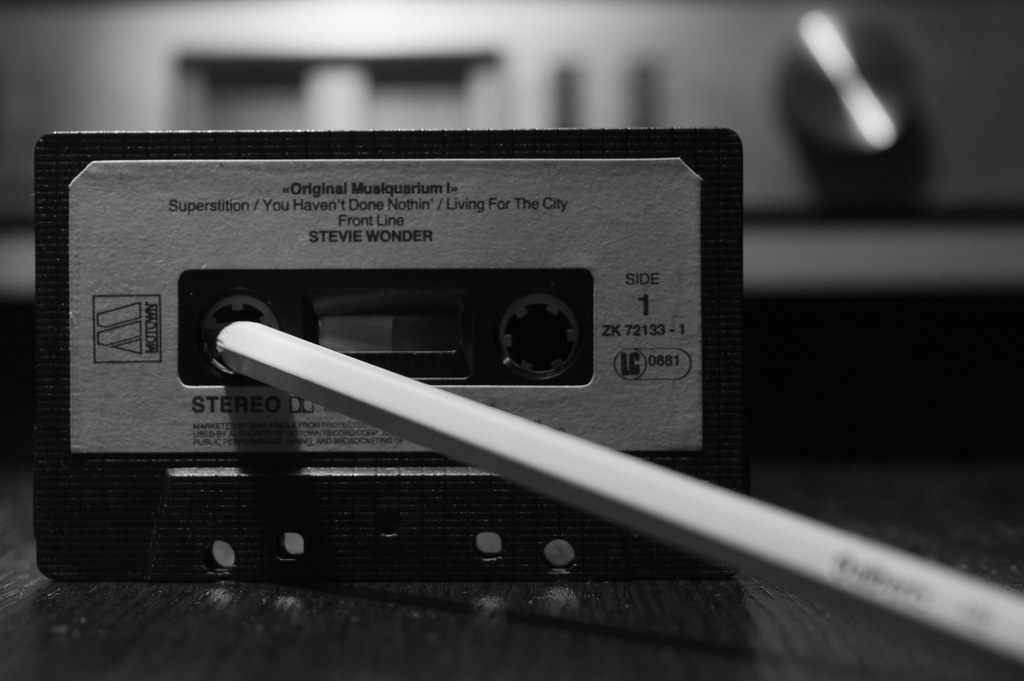 Terugdraaien van cassettebandjes is een unieke nostalgische handeling