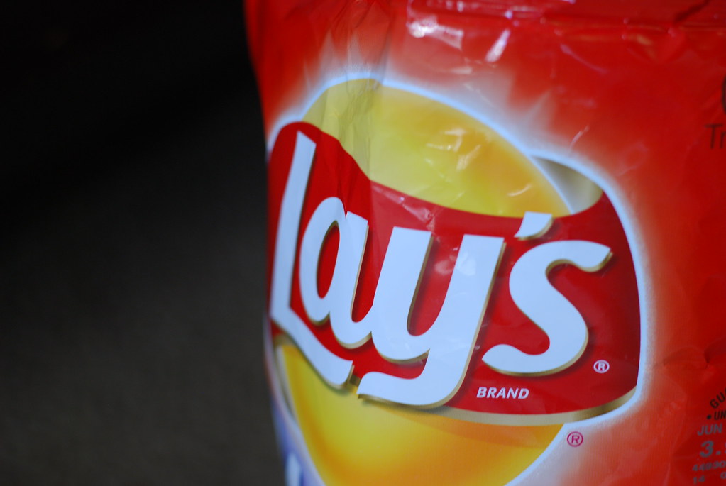 Chips merken van vroeger en nu: De bekendste ter wereld is Lay's