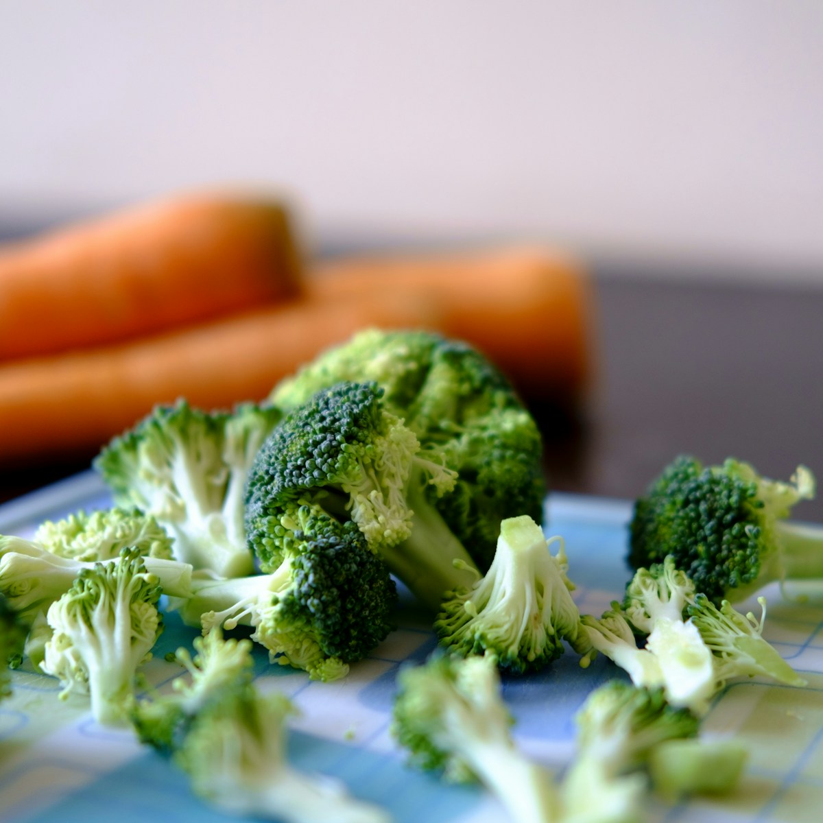 Oma geeft tips over broccoli koken! 